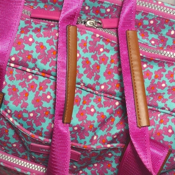 Vera Bradley Weekender Lighten Up on The Horizon Bag - Picture 15 of 16